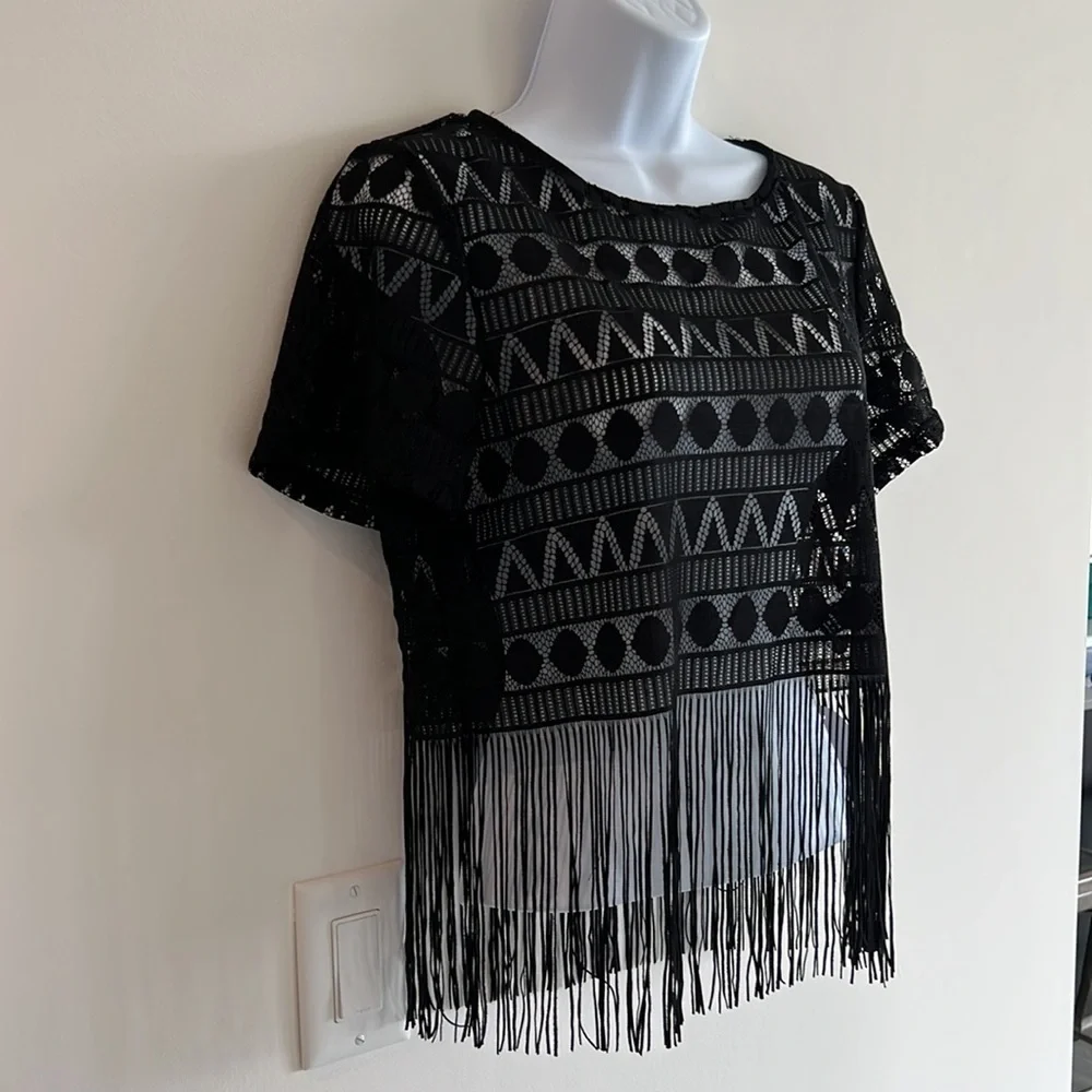 NWT Black lace fringe top - Picture 2 of 7